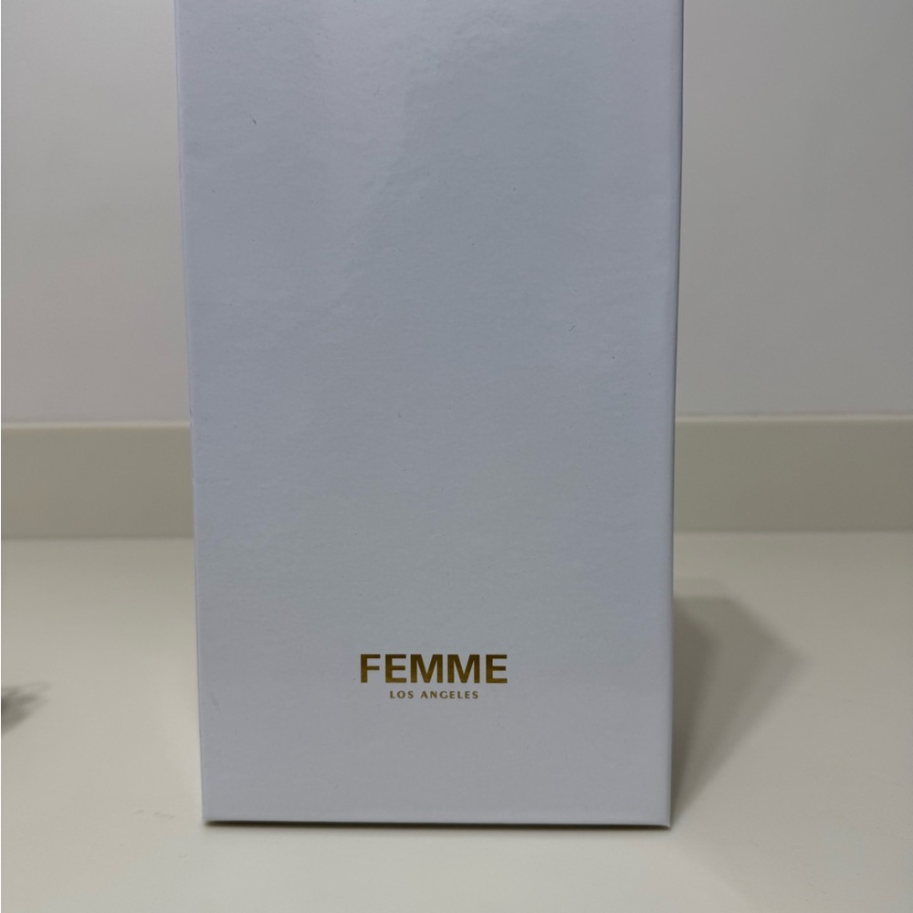 Femme LA The Necessary Sandals in beige - Picture 11 of 11